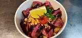 Wok aux légumes, nouilles et boeuf à emporeter